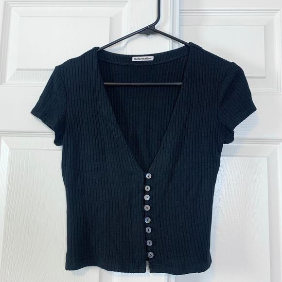 Reformation Nella Button Front Rib V-Neck Short Sleeve Knit Top Shirt Black XS - Picture 5 of 7